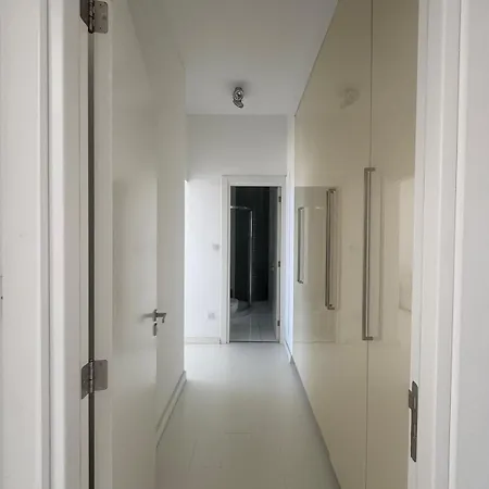 Stunning Penthouse With Sea And View 公寓 拉纳卡
