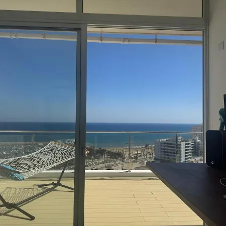 Stunning Penthouse With Sea And View 公寓