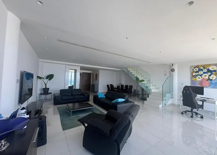 Apartment Stunning Penthouse With Sea And View *