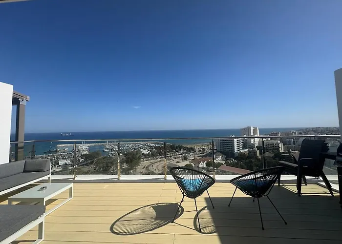 Apartment Stunning Penthouse With Sea And View Larnaca