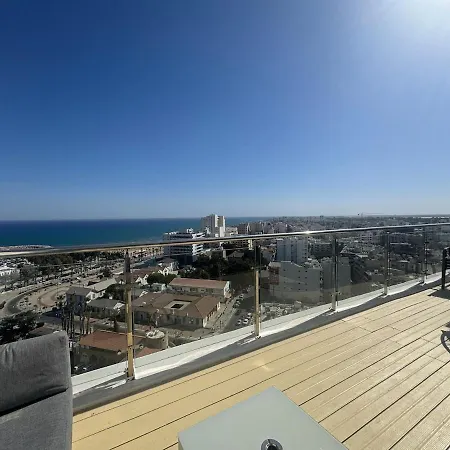 Stunning Penthouse With Sea And View Apartman *
