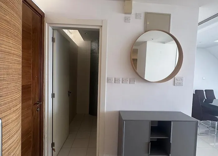 Διαμέρισμα Stunning Penthouse With Sea And View