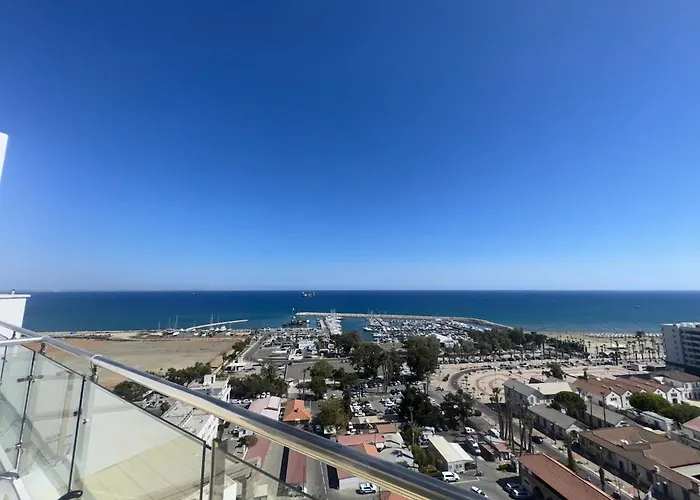 Apartment Stunning Penthouse With Sea And View *