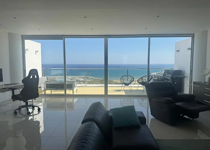 Apartment Stunning Penthouse With Sea And View