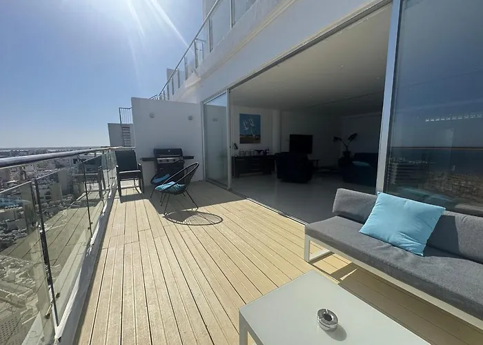 Διαμέρισμα Stunning Penthouse With Sea And View *