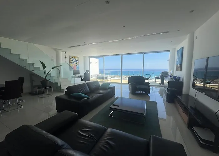 Διαμέρισμα Stunning Penthouse With Sea And View Λάρνακα