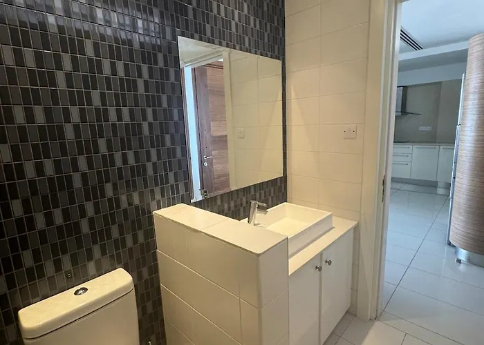 Stunning Penthouse With Sea And View Διαμέρισμα Λάρνακα