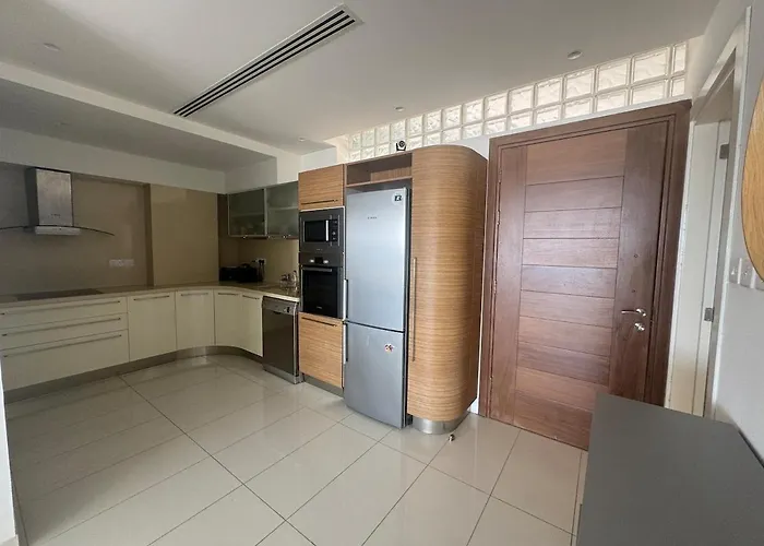 Διαμέρισμα Stunning Penthouse With Sea And View