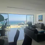 アパート Stunning Penthouse With Sea And View