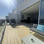 アパート Stunning Penthouse With Sea And View *