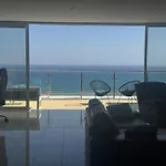 Stunning Penthouse With Sea And View アパート
