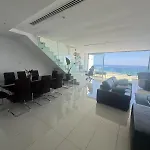 Stunning Penthouse With Sea And View * ラルナカ