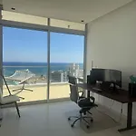 Stunning Penthouse With Sea And View アパート *