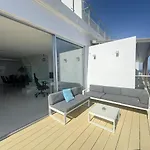 アパート Stunning Penthouse With Sea And View