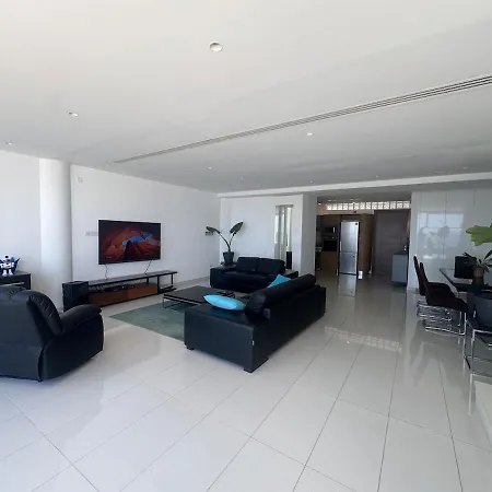 Apartamento Stunning Penthouse With Sea And View *