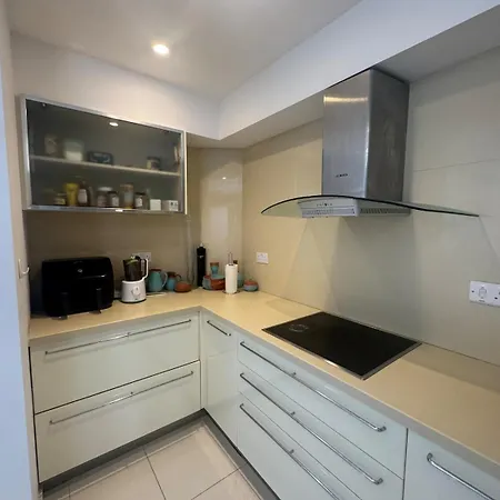 Apartamento Stunning Penthouse With Sea And View