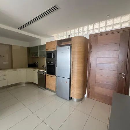 Apartamento Stunning Penthouse With Sea And View